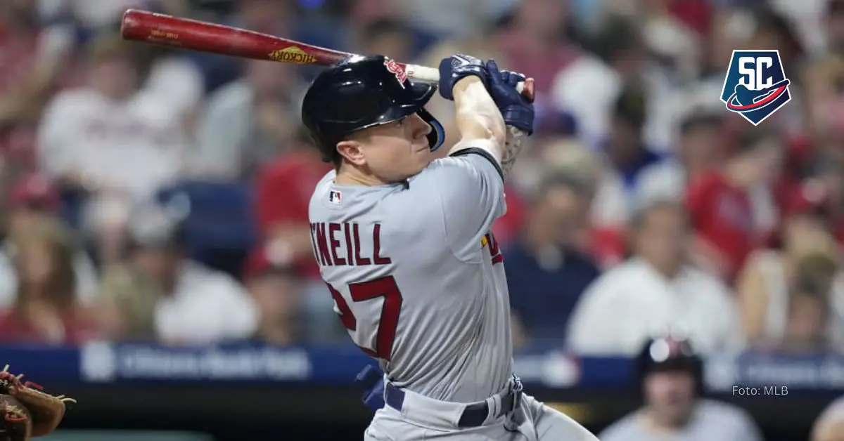 La organización de Boston Red Sox anunció dos cambios en el roster activo de 26 peloteros, debido a la baja por lesión de Tyler O’Neill.