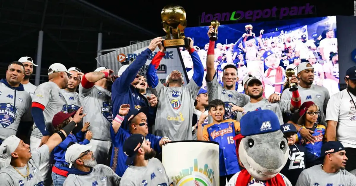 Tiburones son los actuales campeones de la LVBP y la Serie del Caribe